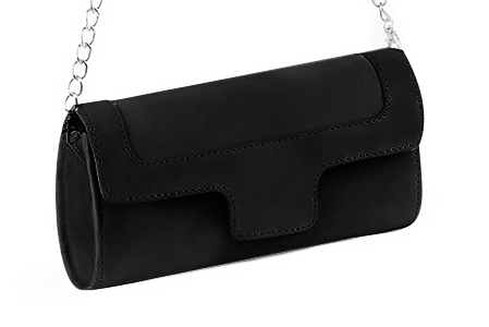 Handcrafted women's elegant clutch in premium matt black leather. Perfect for weddings, ceremonies, and parties.  
                Choose from our luxurious collections of leather and fabric to perfectly match your clutches to your outfits.